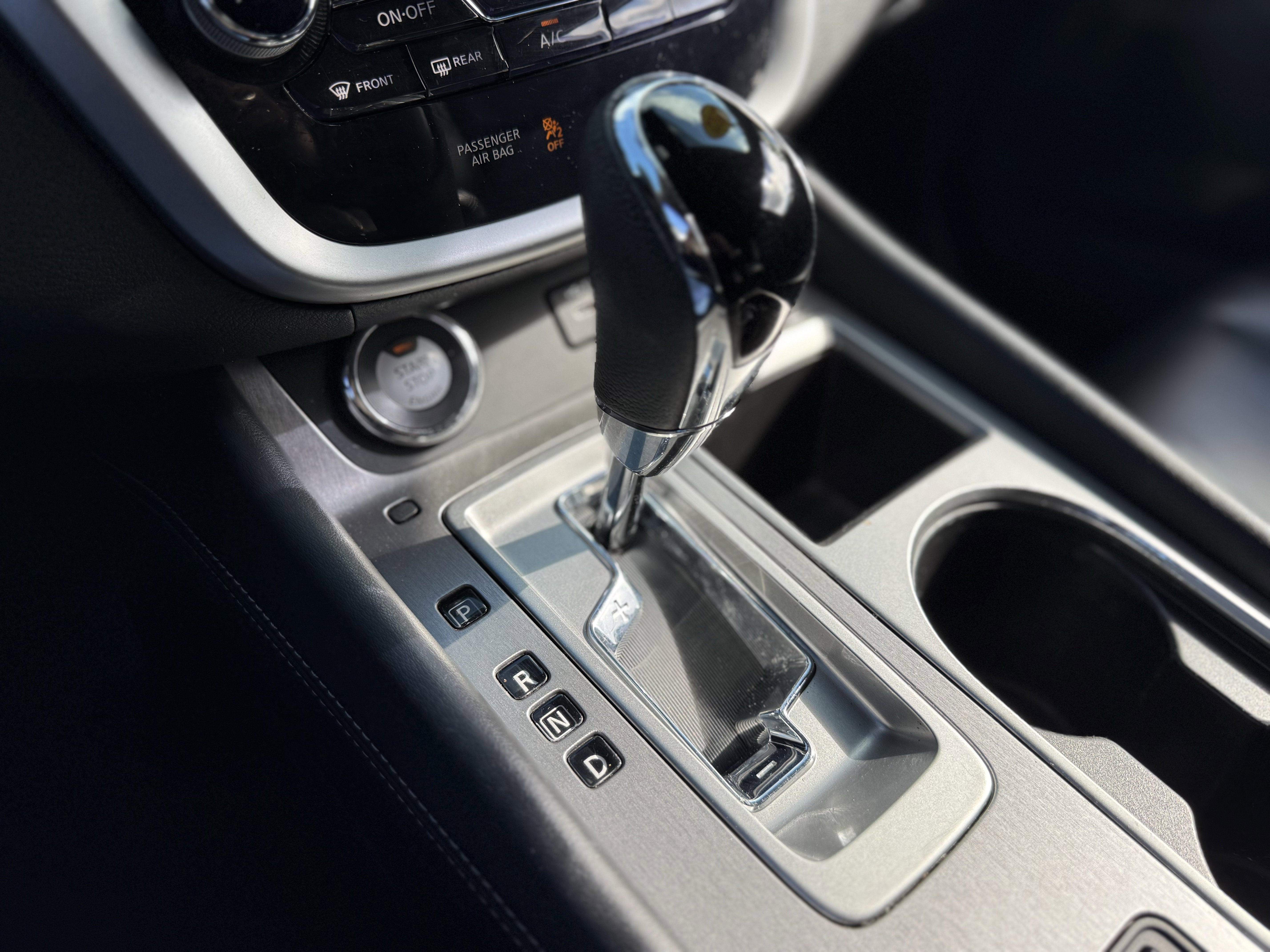 2022 Nissan Murano SV