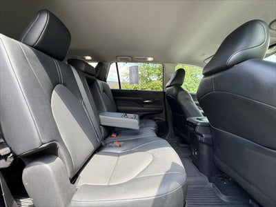 2024 Toyota Grand Highlander XLE
