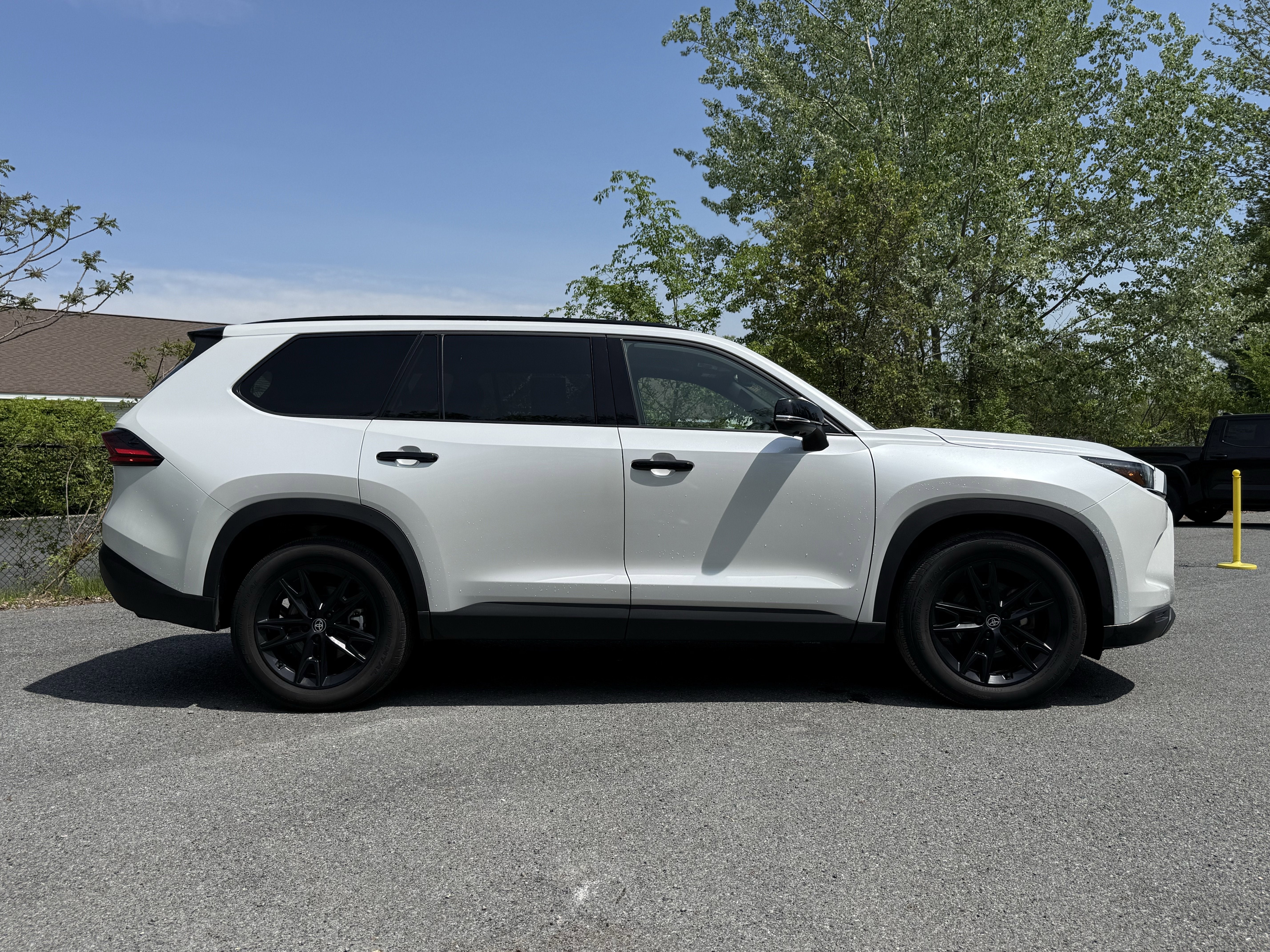 2025 Toyota GRAND HIGHLANDER HEV Hybrid Nightshade Edition