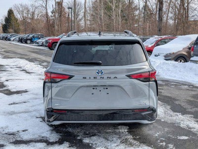 2024 Toyota Sienna XSE