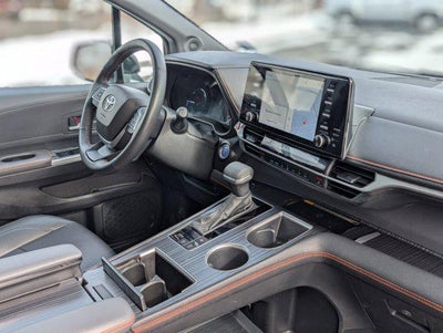 2024 Toyota Sienna XSE