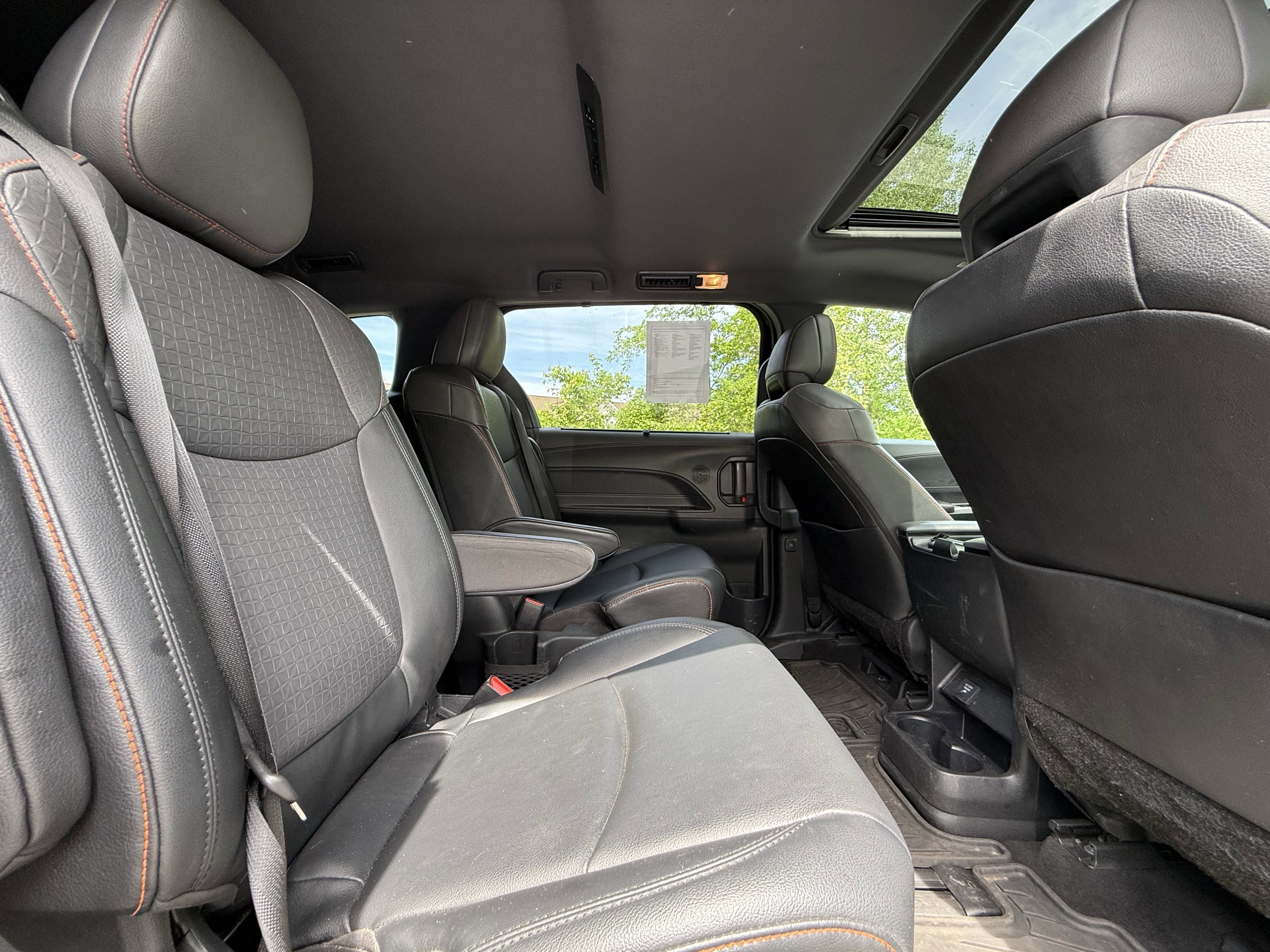 2022 Toyota SIENNA XSE AWD XSE
