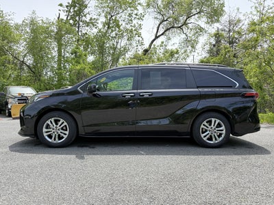 2022 Toyota SIENNA XSE AWD XSE