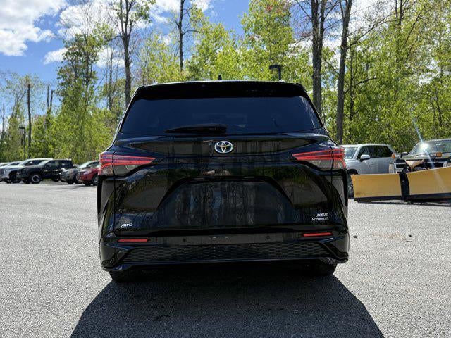 2022 Toyota SIENNA XSE AWD XSE