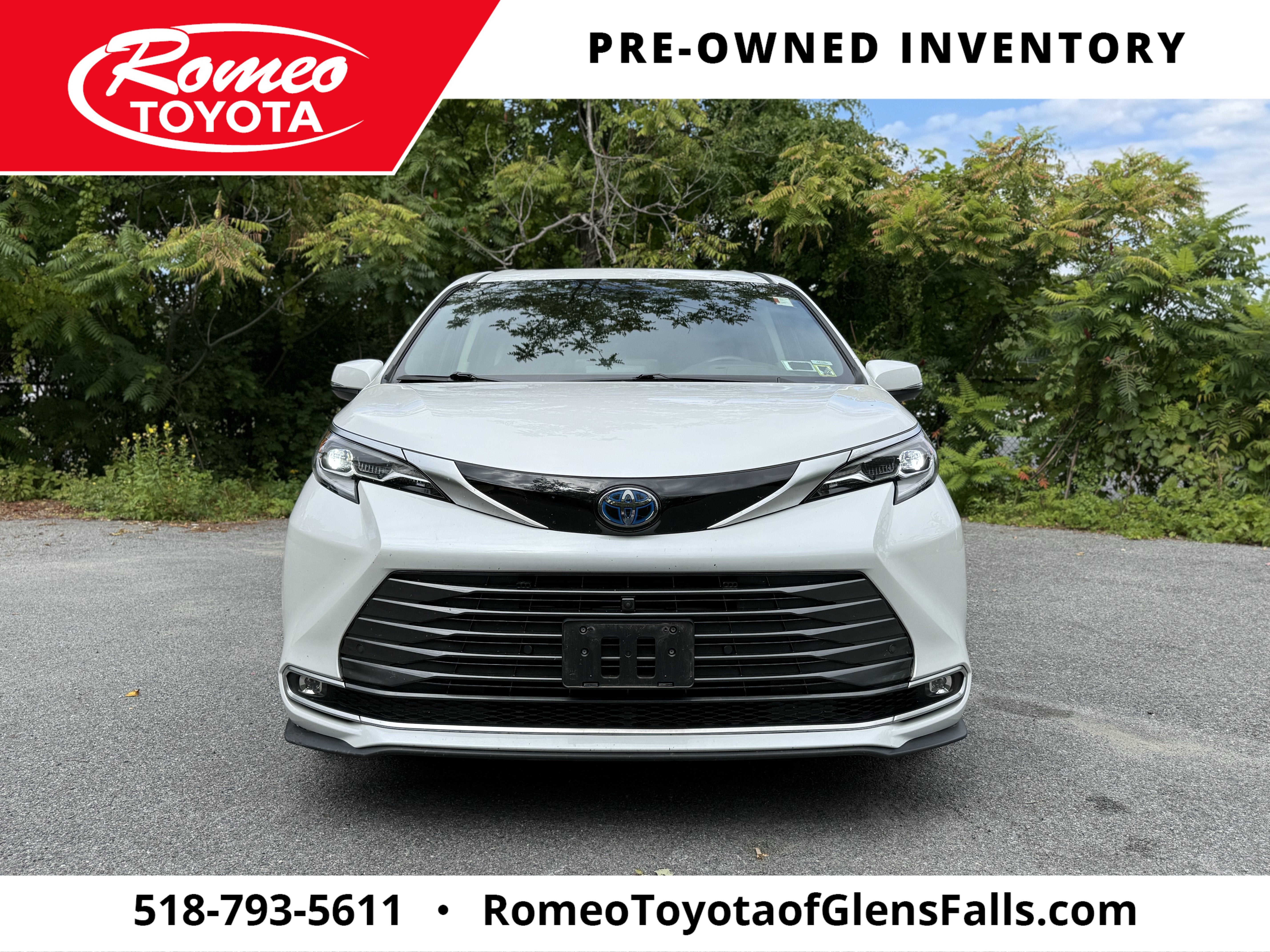 2023 Toyota Sienna Platinum