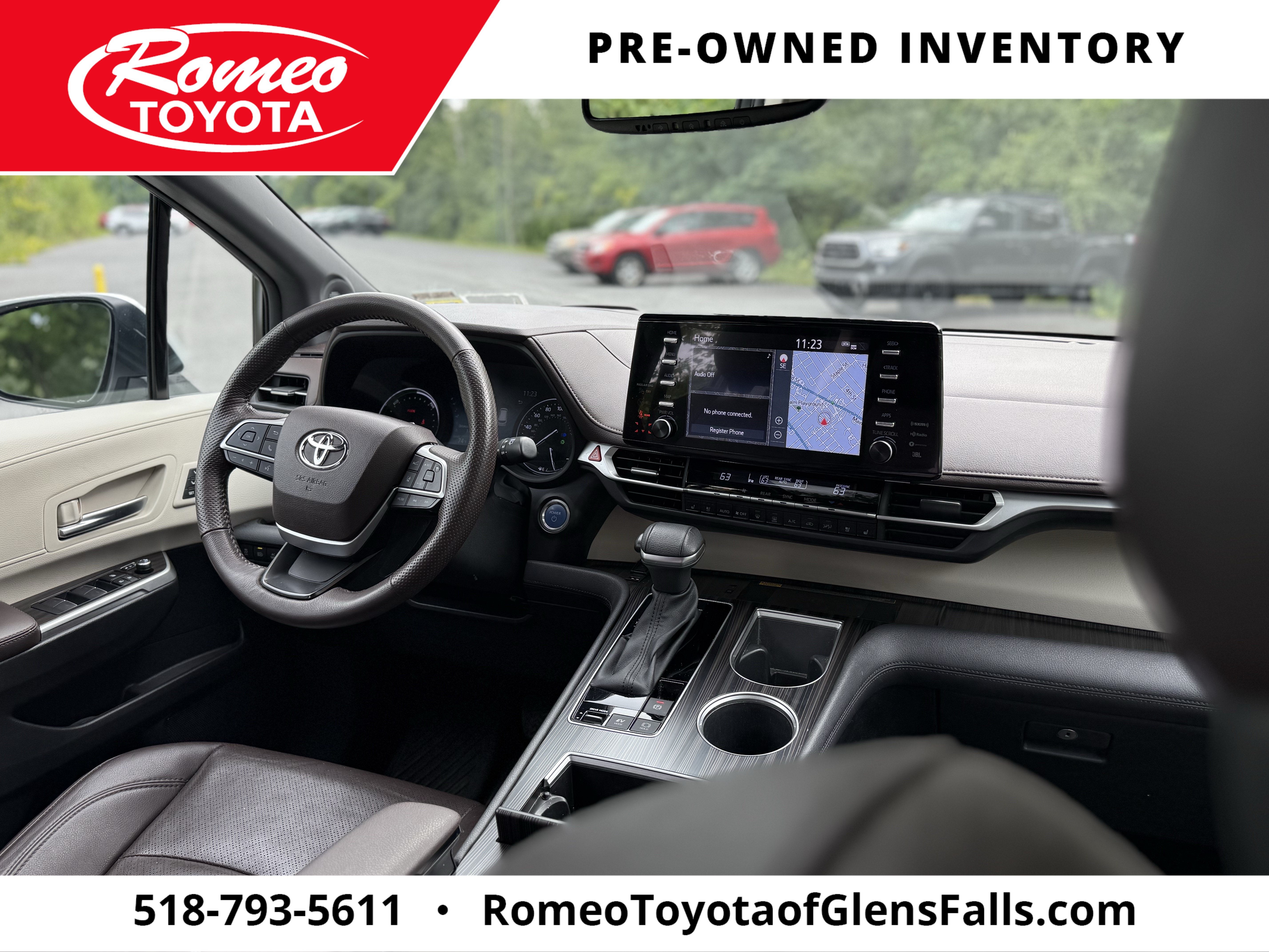 2023 Toyota Sienna Platinum