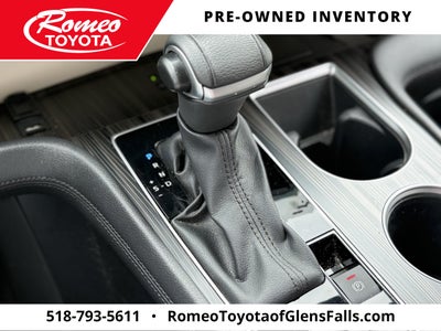 2023 Toyota Sienna Platinum