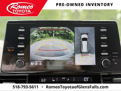 2023 Toyota Sienna Platinum