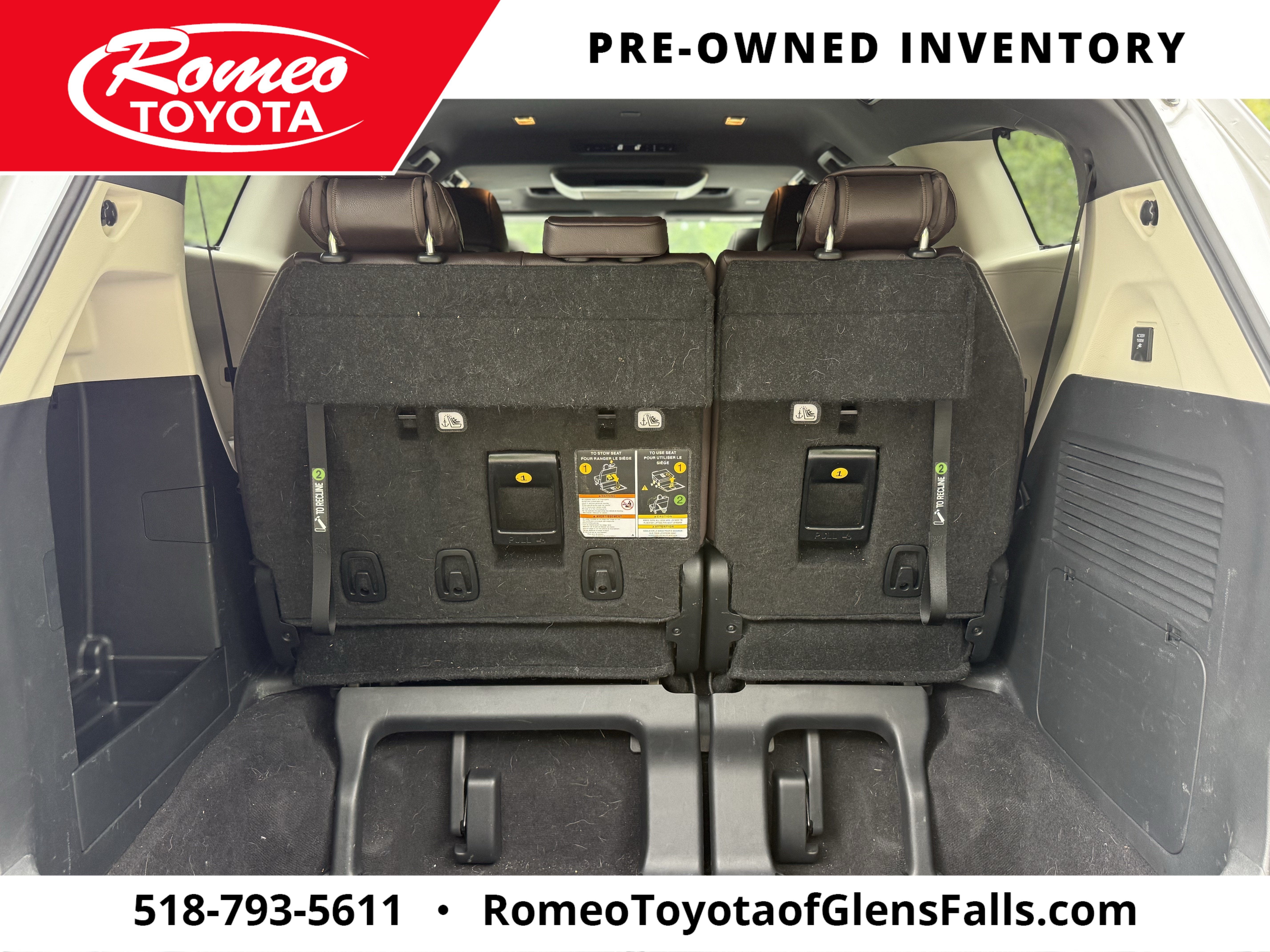 2023 Toyota Sienna Platinum