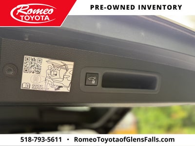 2023 Toyota Sienna Platinum