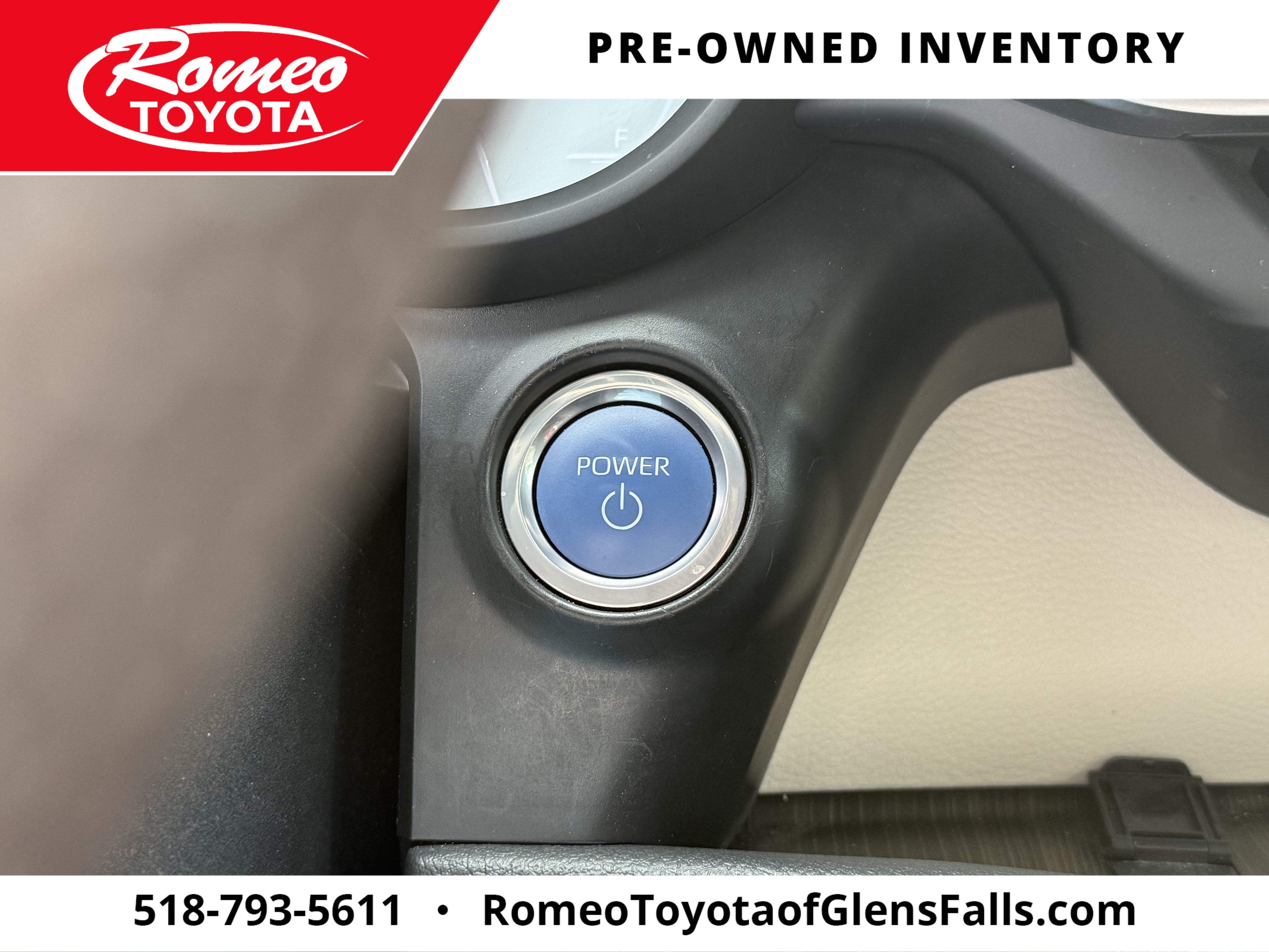 2023 Toyota Sienna Platinum