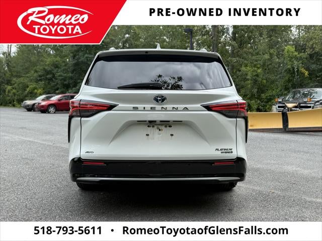 2023 Toyota Sienna Platinum