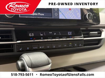 2023 Toyota Sienna Platinum