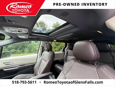 2023 Toyota Sienna Platinum