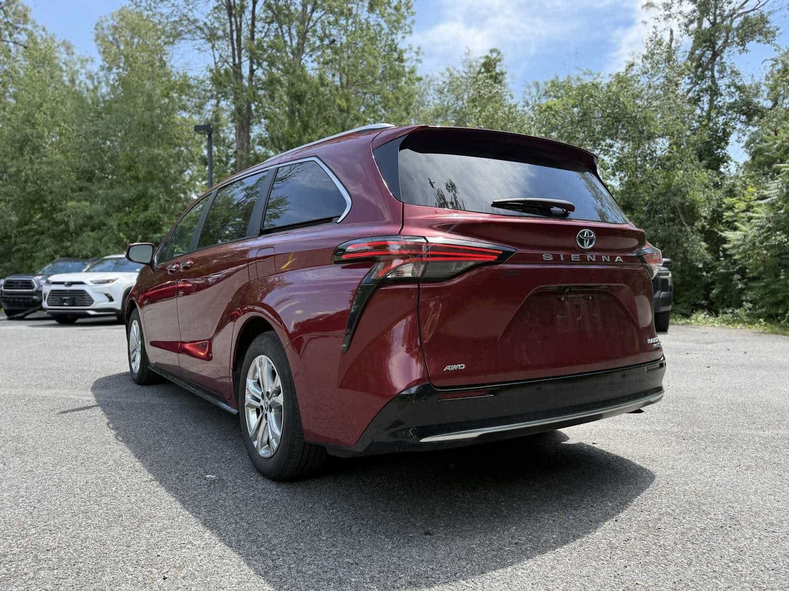 2022 Toyota Sienna Platinum