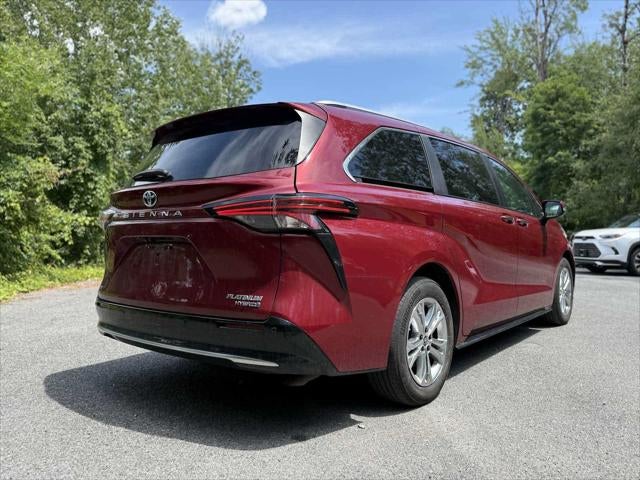 2022 Toyota Sienna Platinum
