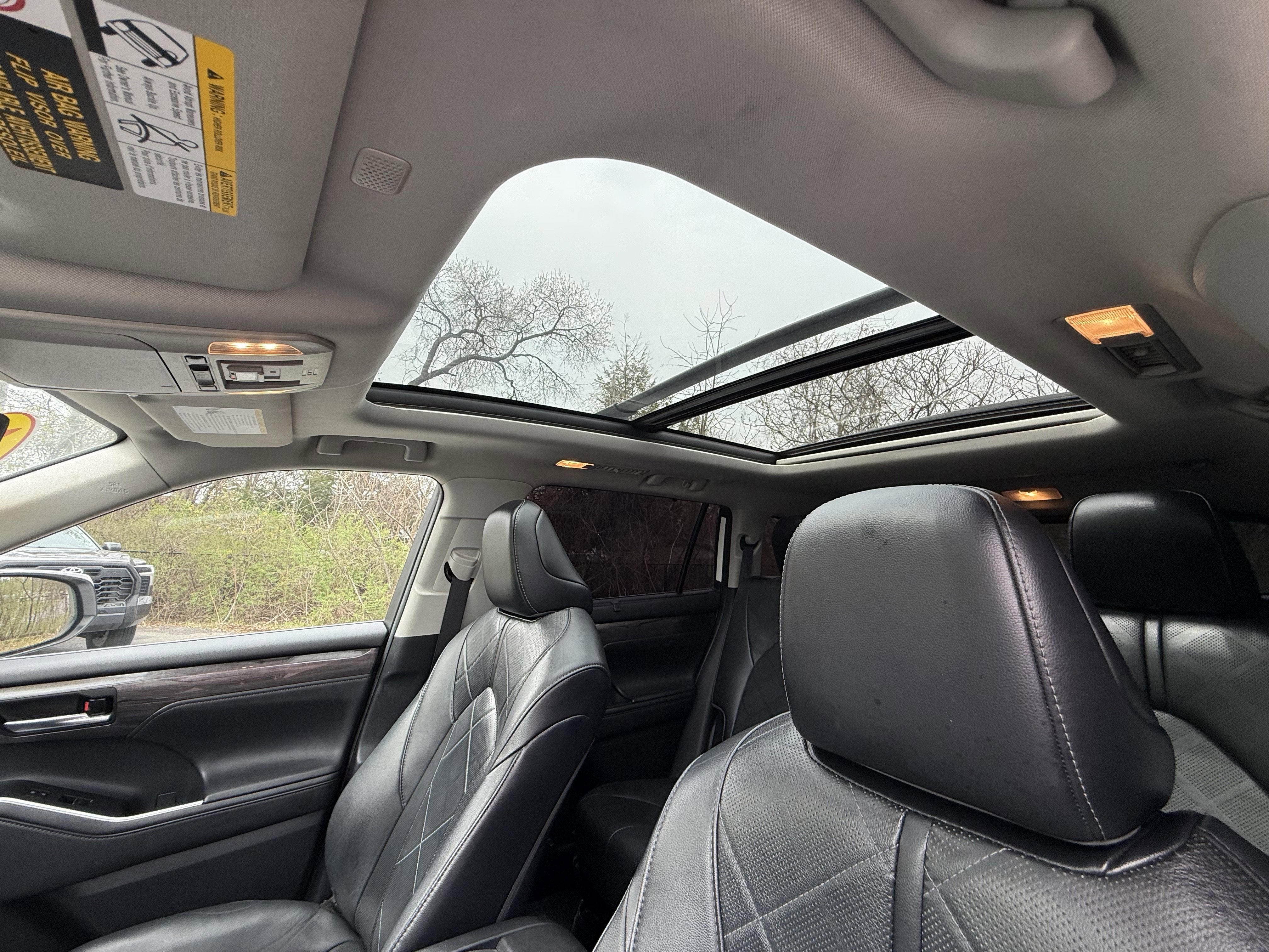 2021 Toyota HIGHLANDER Platinum