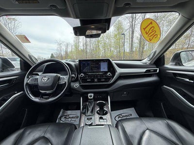 2021 Toyota HIGHLANDER Platinum