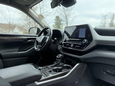 2021 Toyota HIGHLANDER Platinum