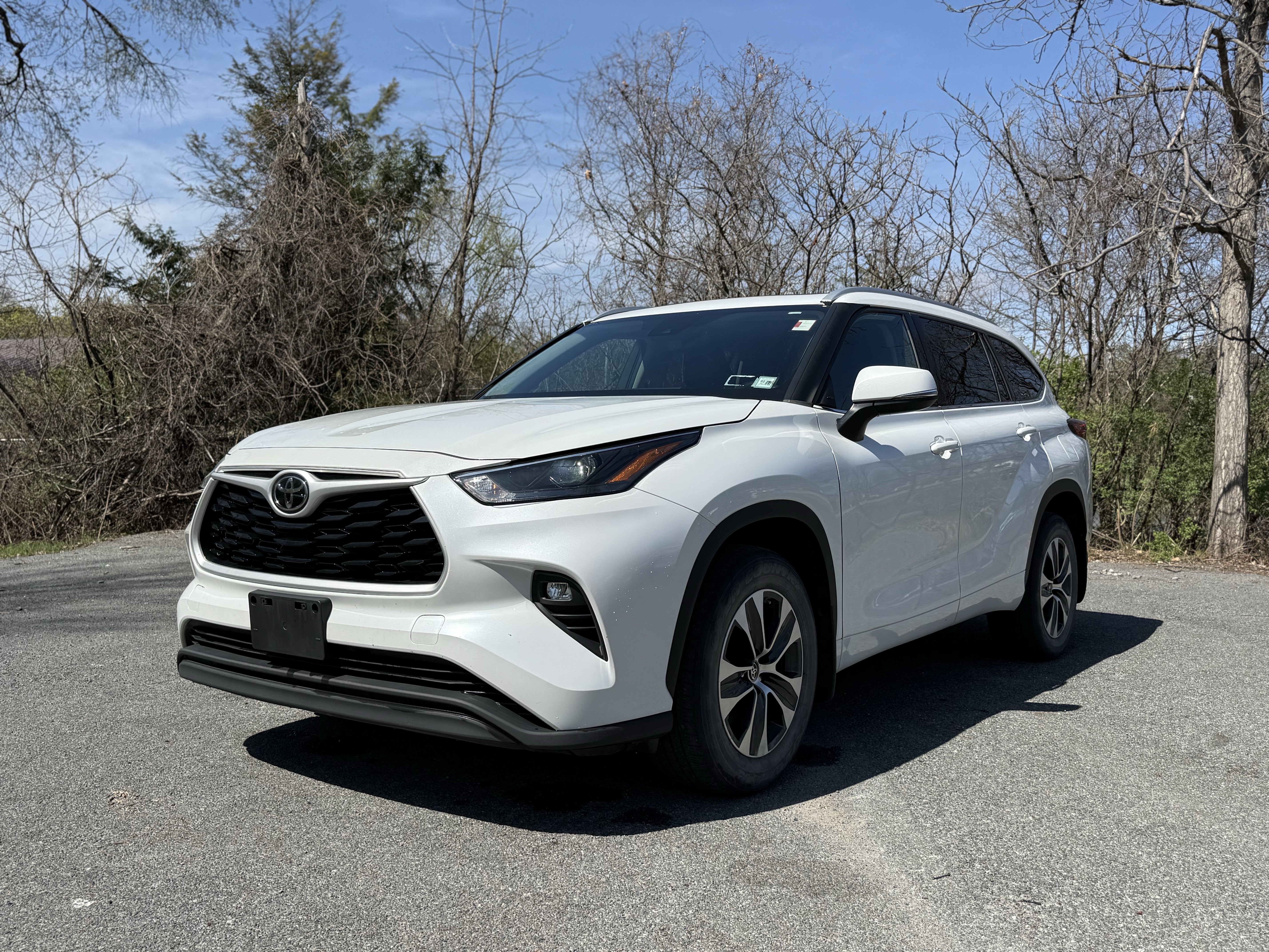 2022 Toyota HIGHLANDER XLE