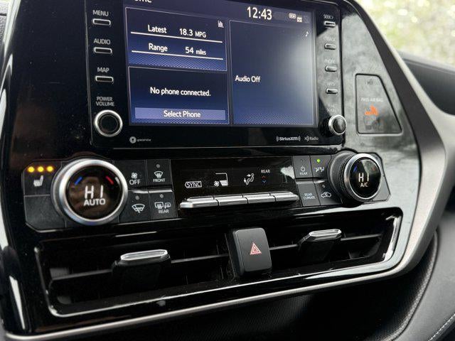 2022 Toyota HIGHLANDER XLE