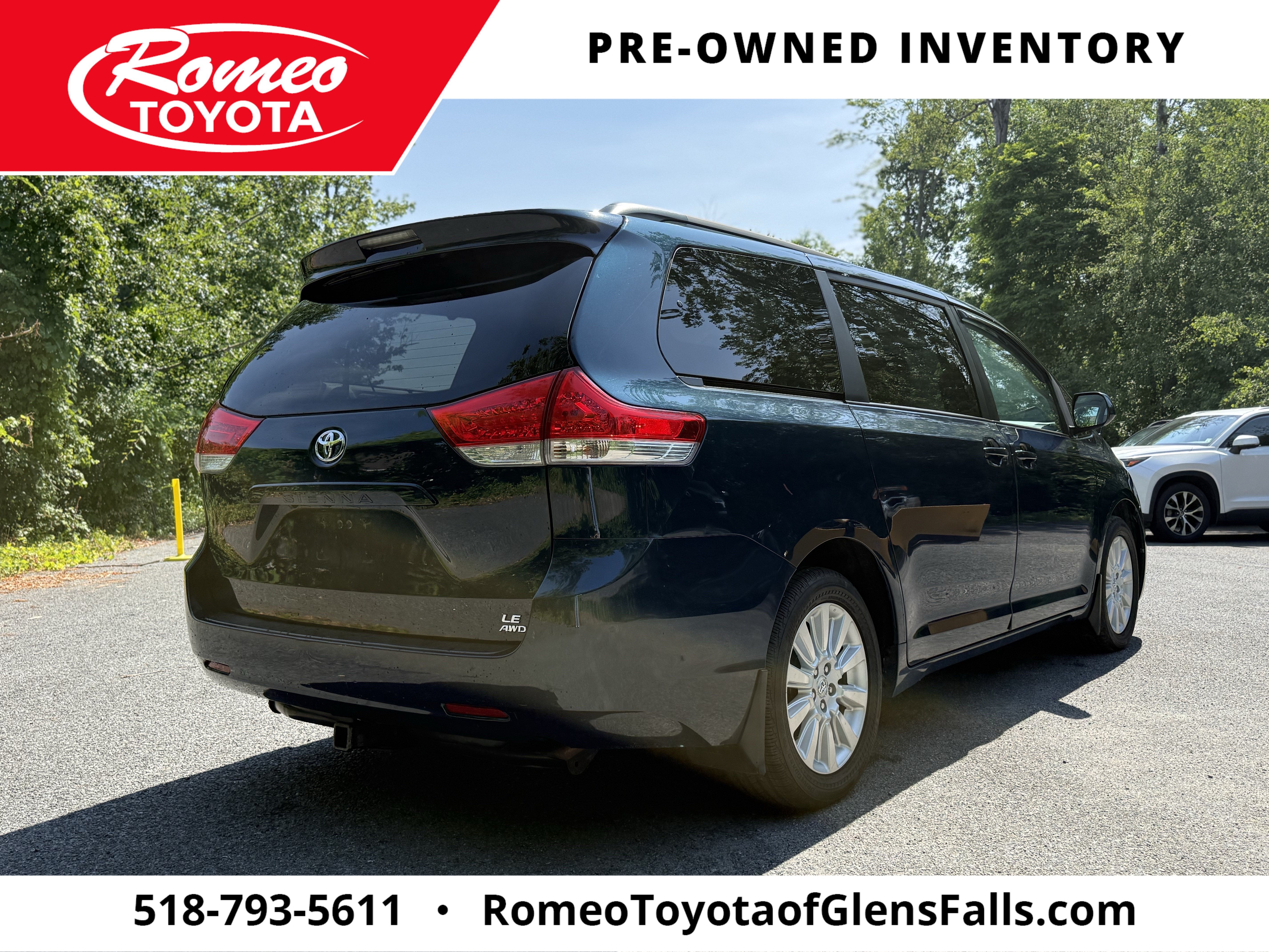 2012 Toyota SIENNA LE 3.5L LE