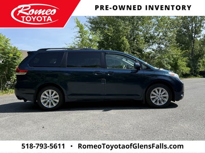 2012 Toyota SIENNA LE 3.5L LE