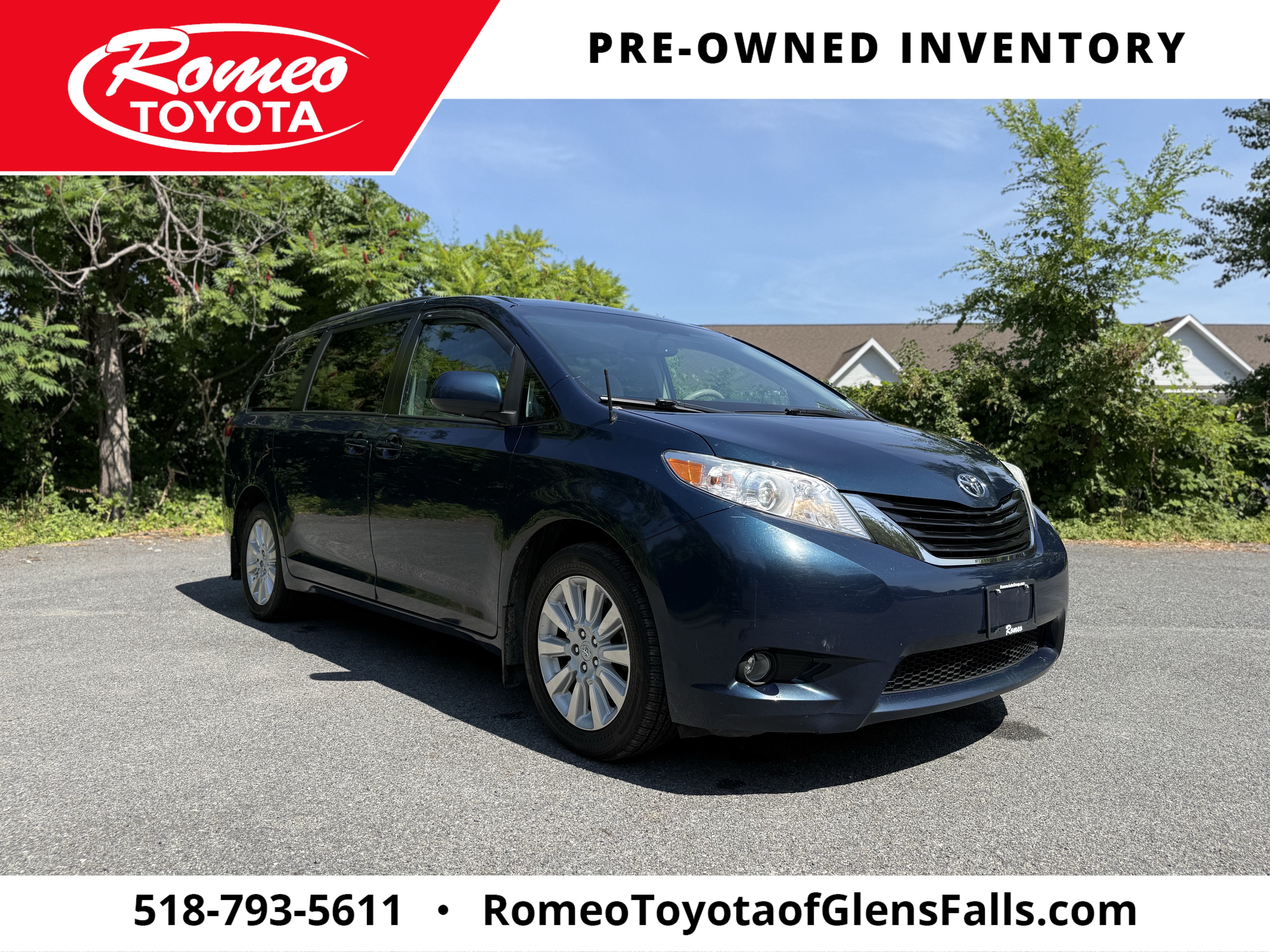 2012 Toyota SIENNA LE 3.5L LE