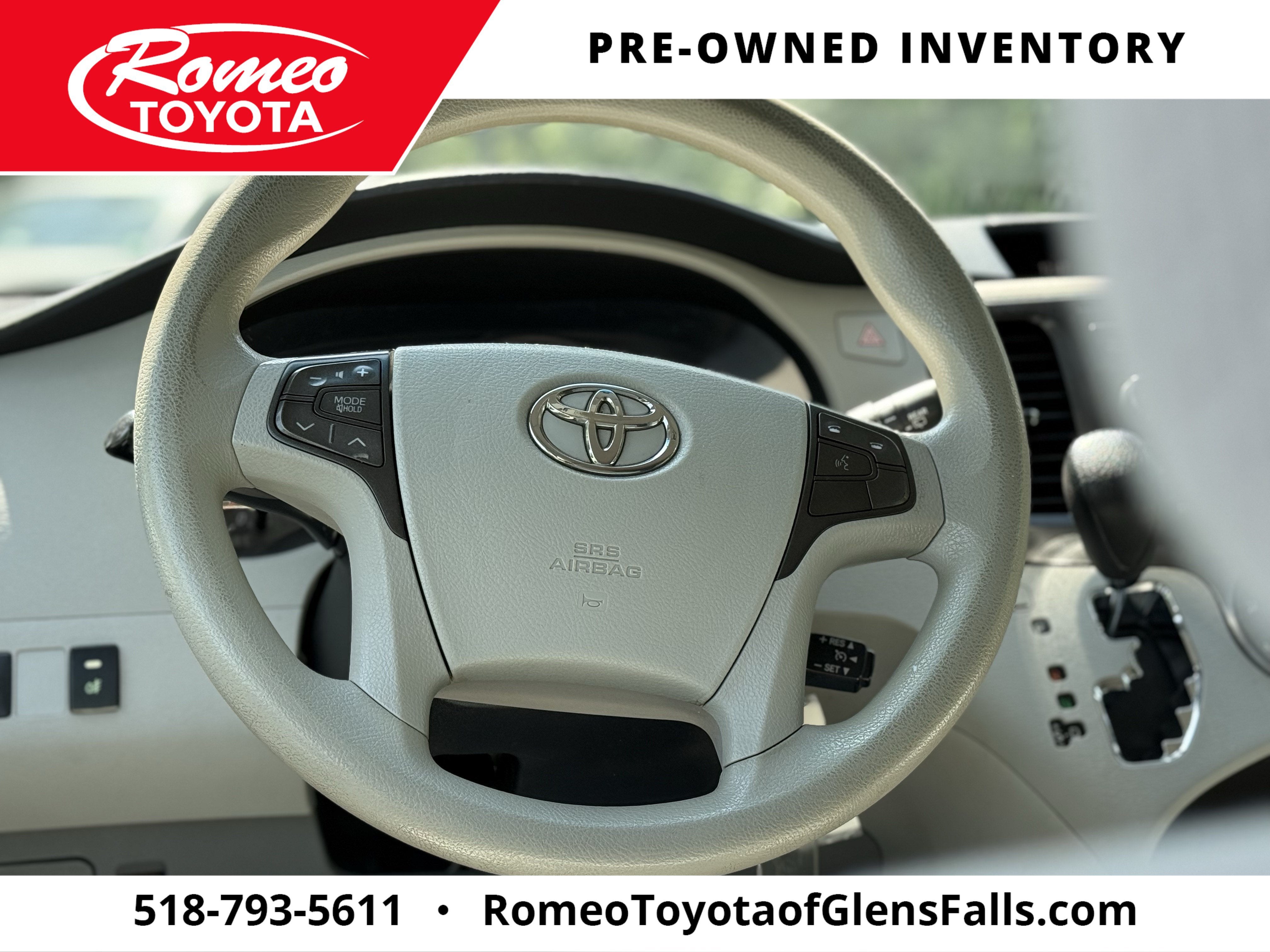 2012 Toyota SIENNA LE 3.5L LE