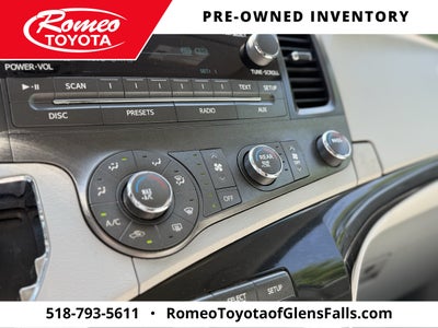 2012 Toyota SIENNA LE 3.5L LE