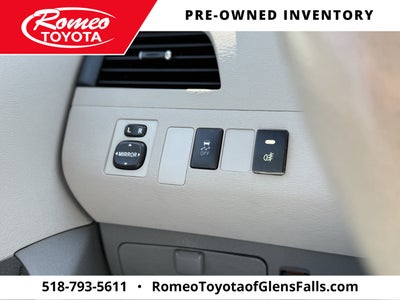 2012 Toyota SIENNA LE 3.5L LE
