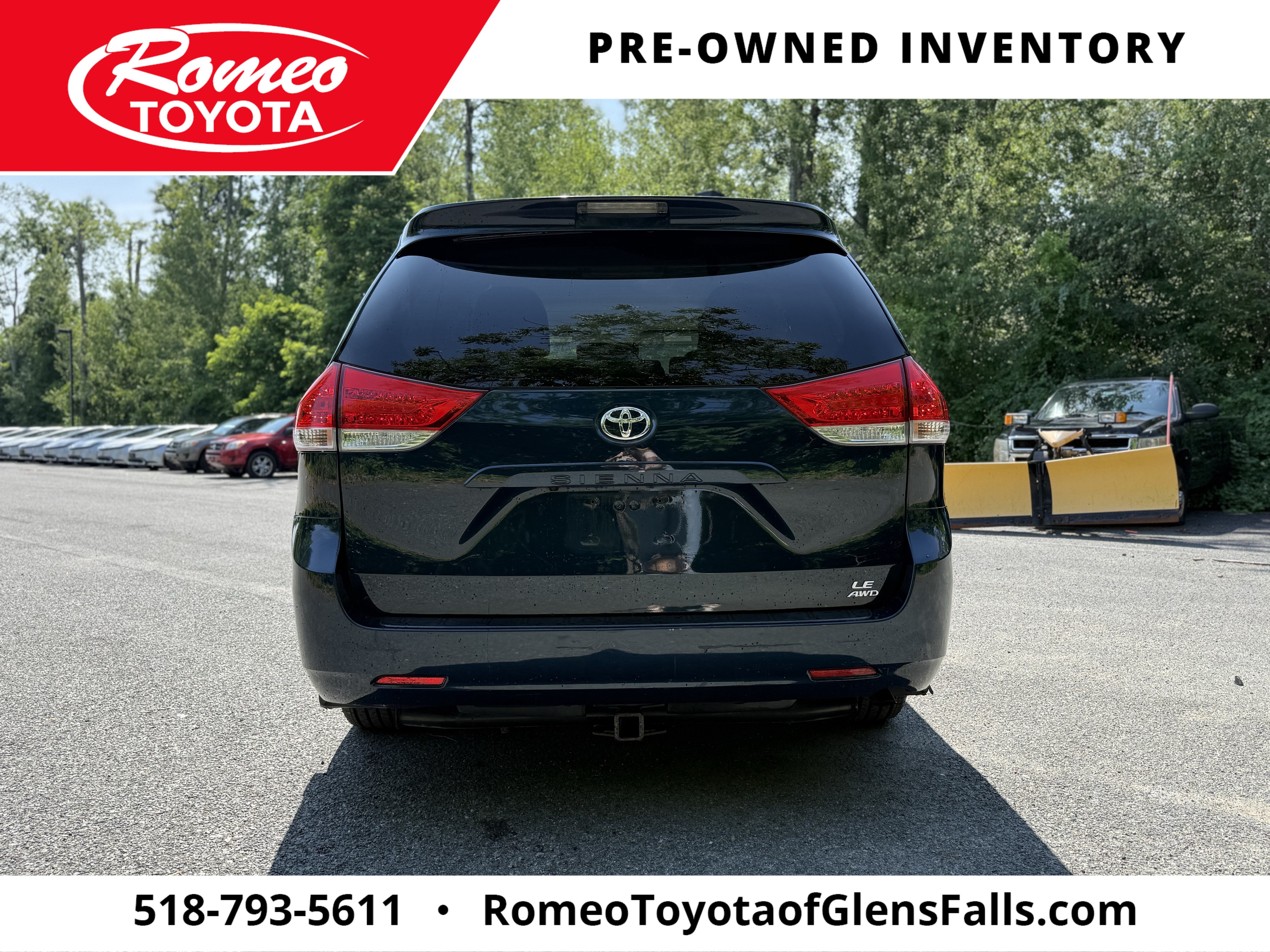 2012 Toyota SIENNA LE 3.5L LE