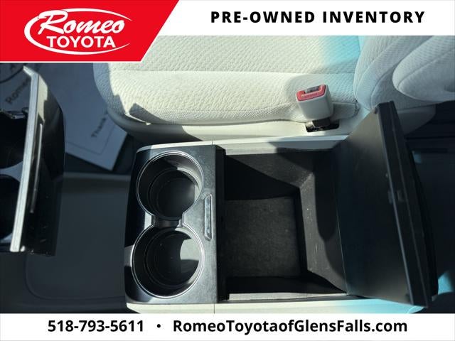 2012 Toyota SIENNA LE 3.5L LE
