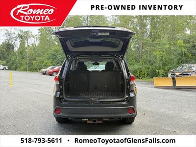 2019 Toyota Highlander SE