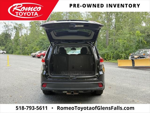2019 Toyota Highlander SE