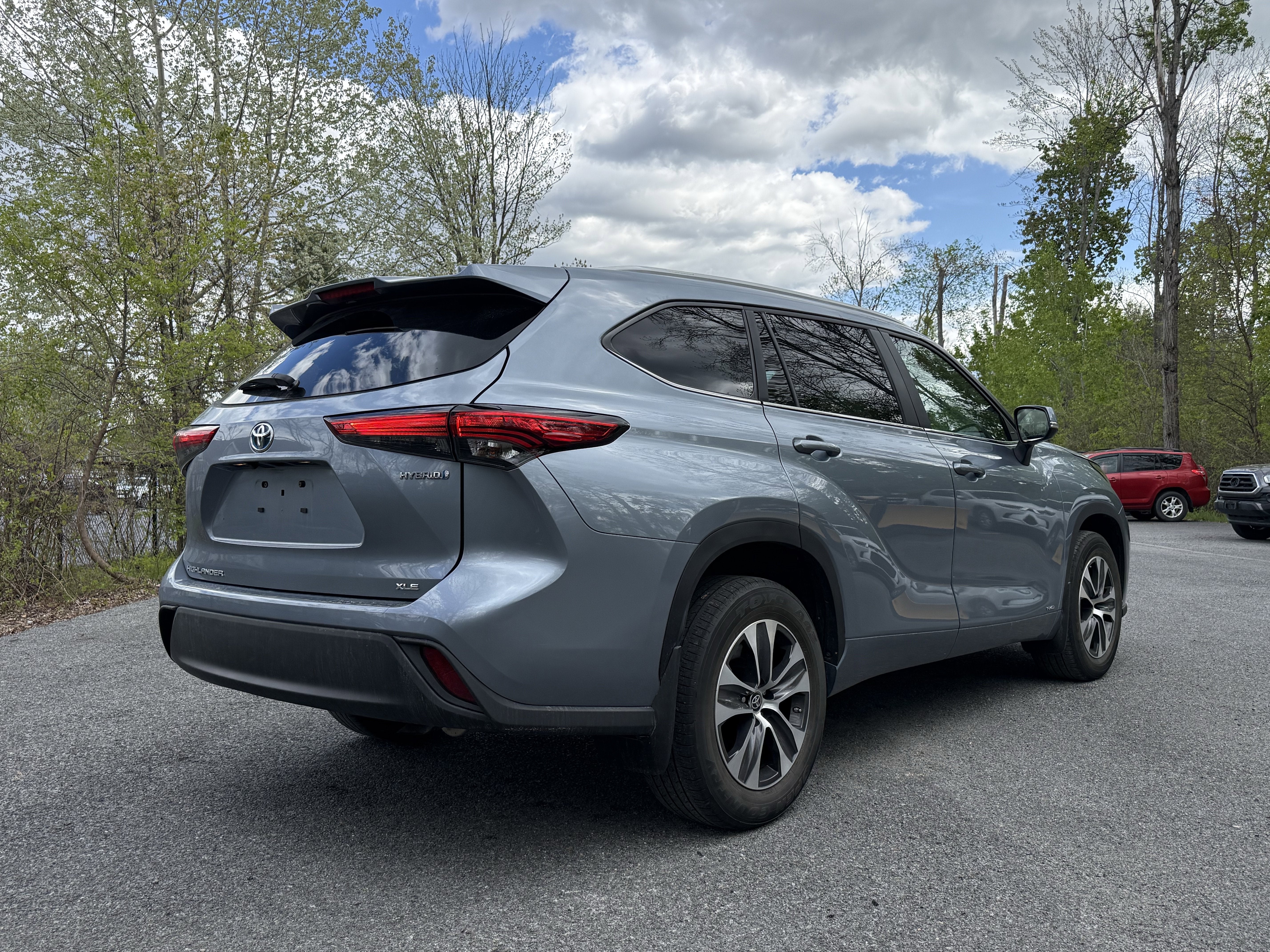 2023 Toyota HIGHLANDER HYBRD Hybrid XLE