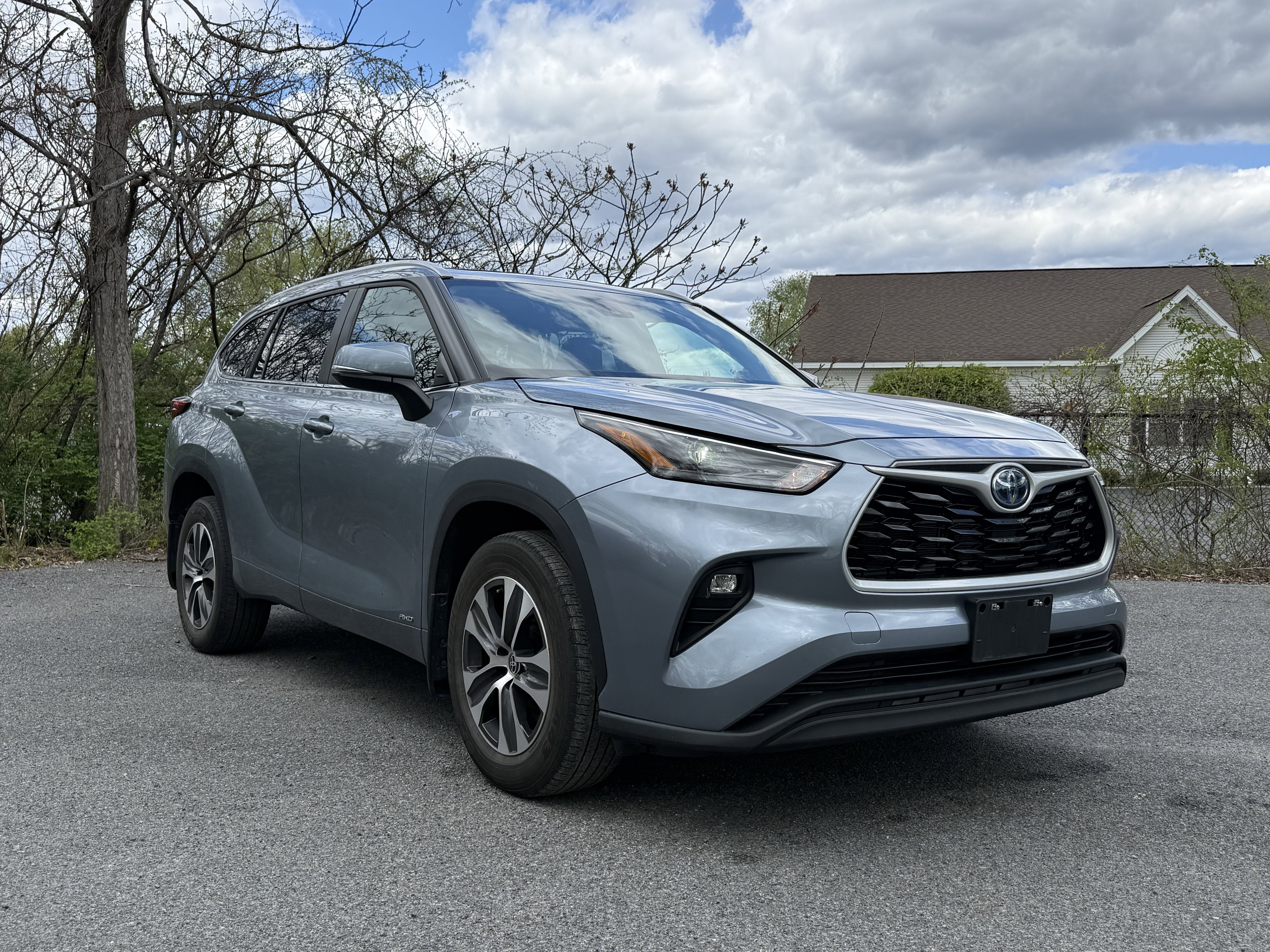 2023 Toyota HIGHLANDER HYBRD Hybrid XLE