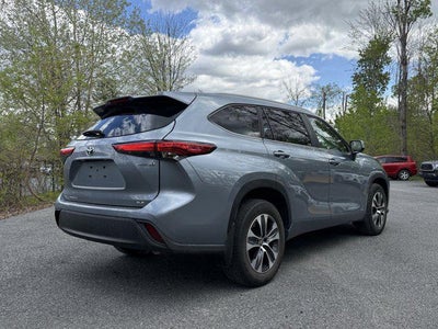 2023 Toyota HIGHLANDER HYBRD Hybrid XLE