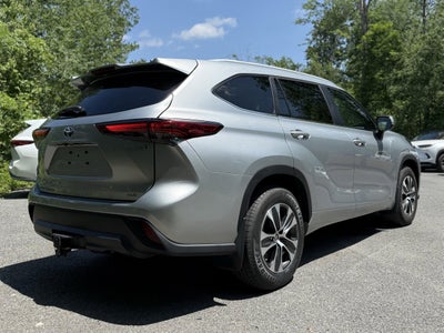 2023 Toyota Highlander Hybrid Hybrid XLE