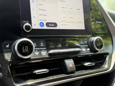 2023 Toyota Highlander Hybrid Hybrid XLE