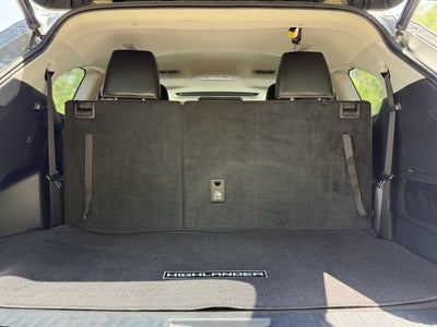 2023 Toyota Highlander Hybrid Hybrid XLE