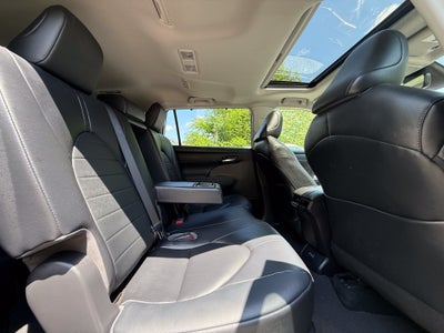 2023 Toyota Highlander Hybrid Hybrid XLE