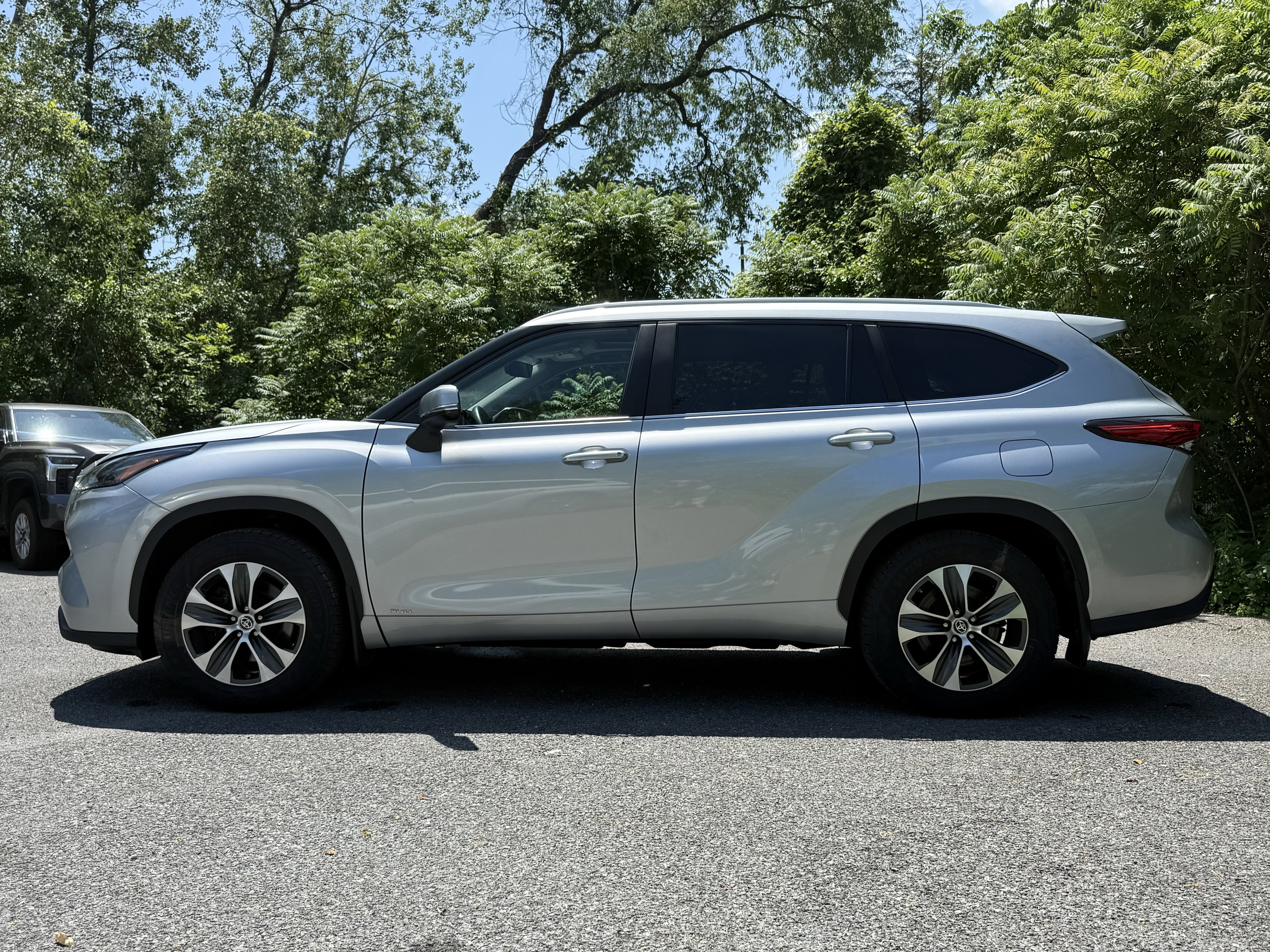 2023 Toyota Highlander Hybrid Hybrid XLE