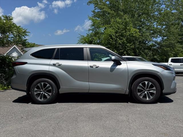 2023 Toyota Highlander Hybrid Hybrid XLE