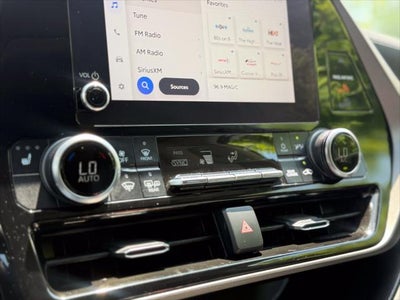 2023 Toyota Highlander Hybrid Hybrid XLE