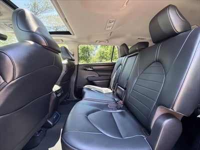 2023 Toyota Highlander Hybrid Hybrid XLE