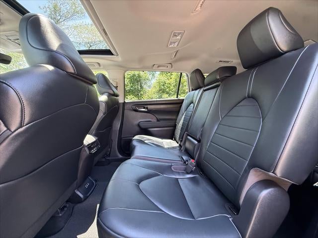 2023 Toyota Highlander Hybrid Hybrid XLE