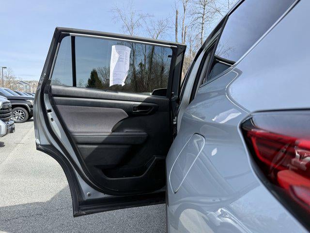 2023 Toyota HIGHLANDER L