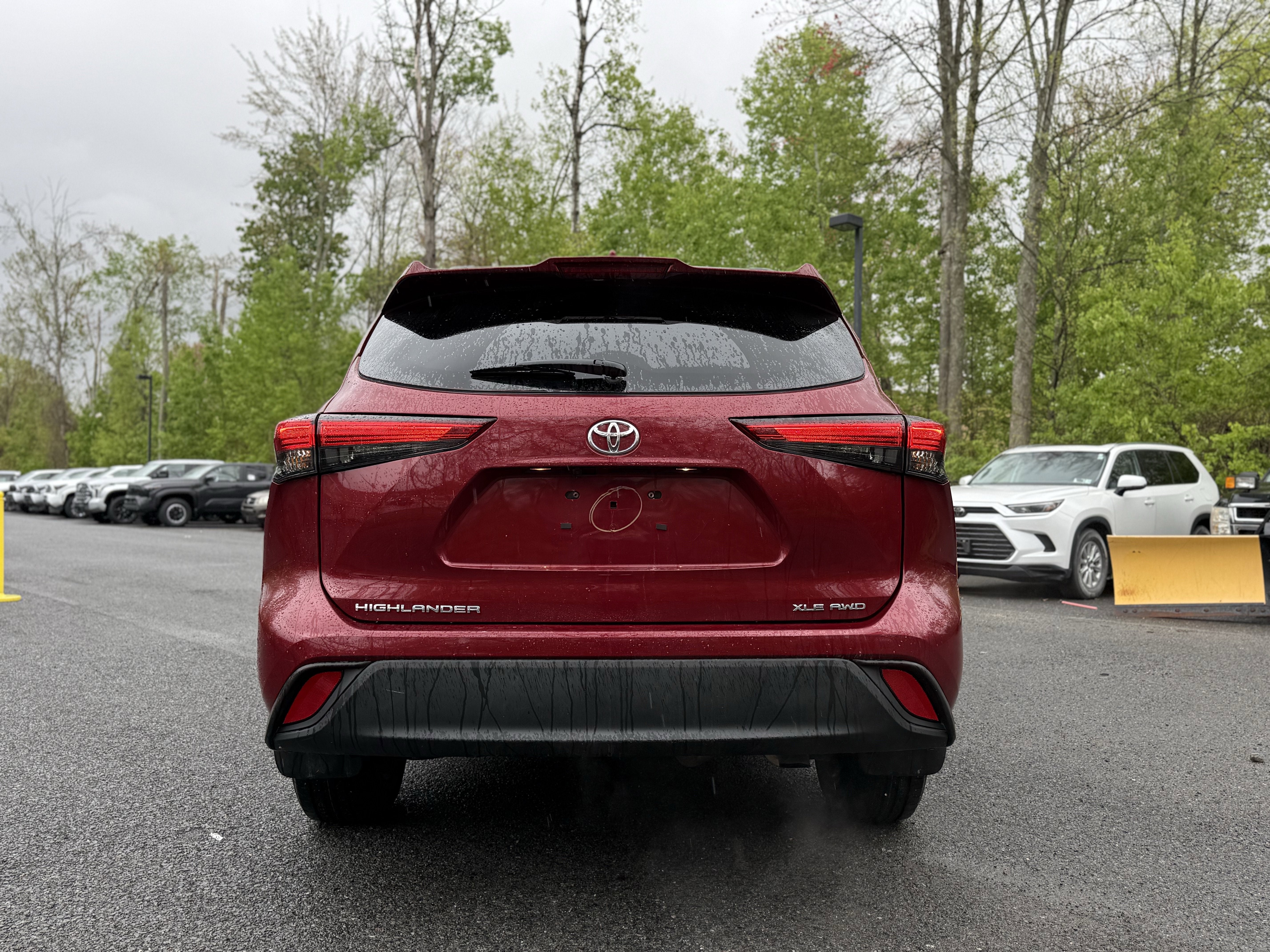 2023 Toyota HIGHLANDER XLE