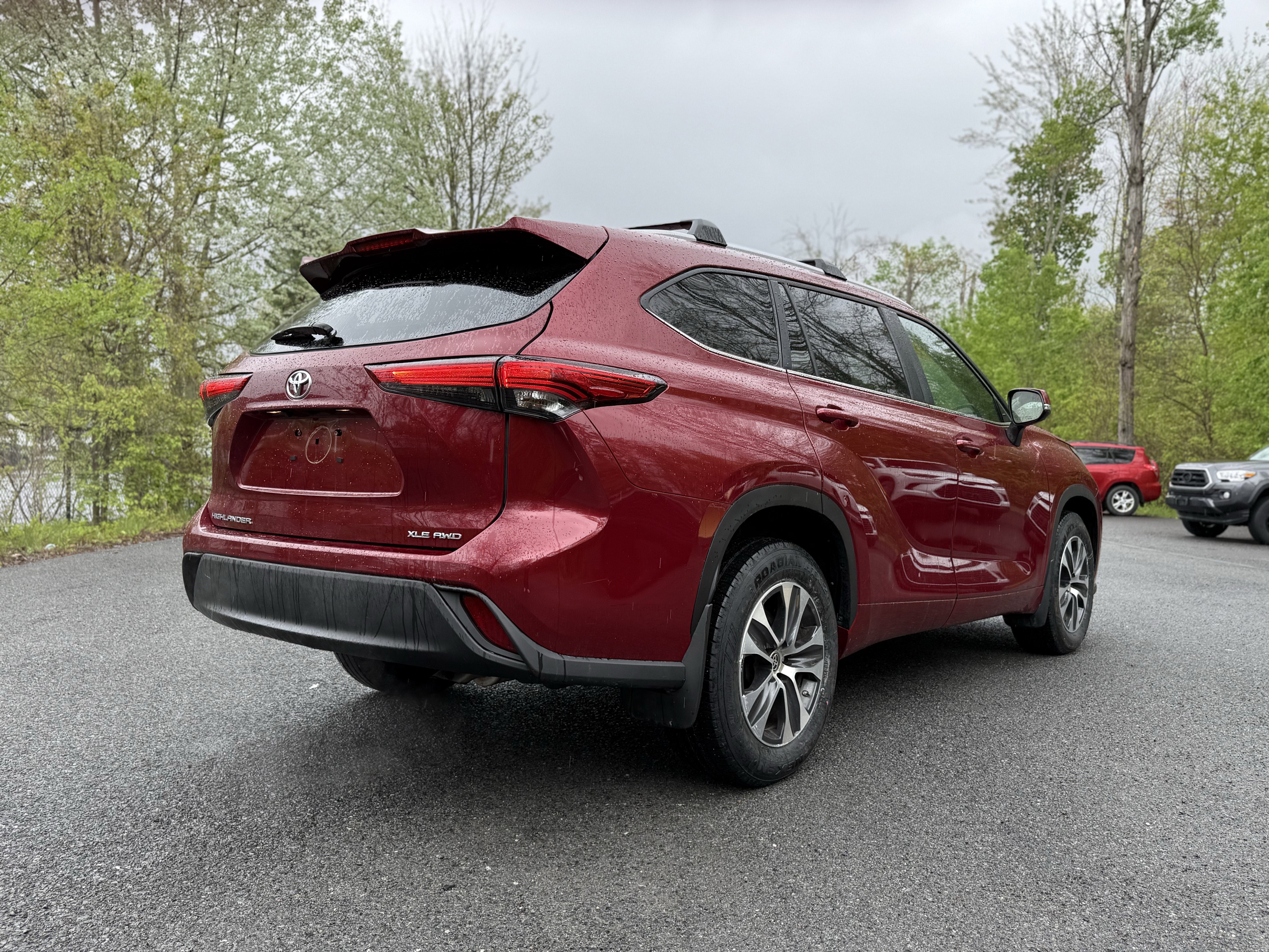 2023 Toyota HIGHLANDER XLE